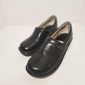 Born w31054 Black Size 39 US 8